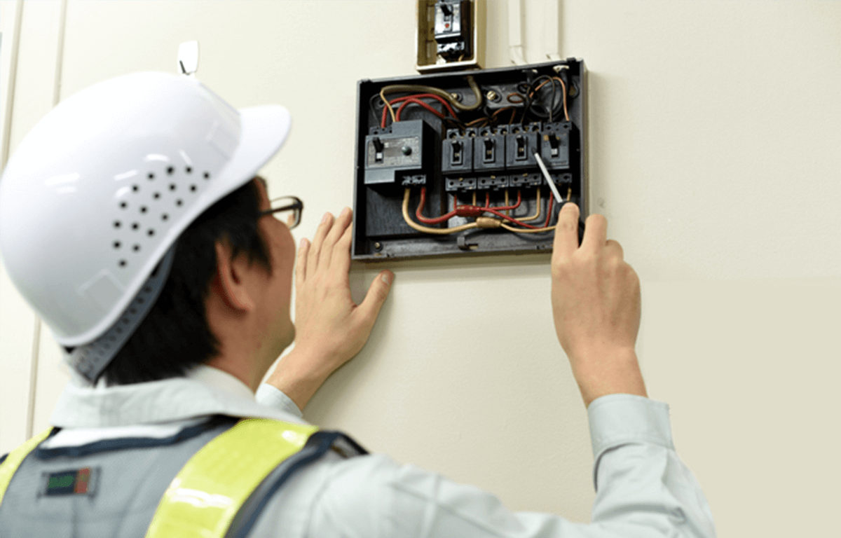 夜間専門学校で電気工事士の資格を取る方法を徹底解説